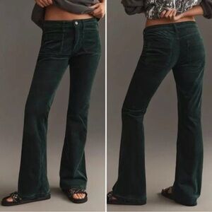 Anthropologie Pilcro The Icon Corduroy Flare Jeans Mid-Rise Edition Green 28 NEW